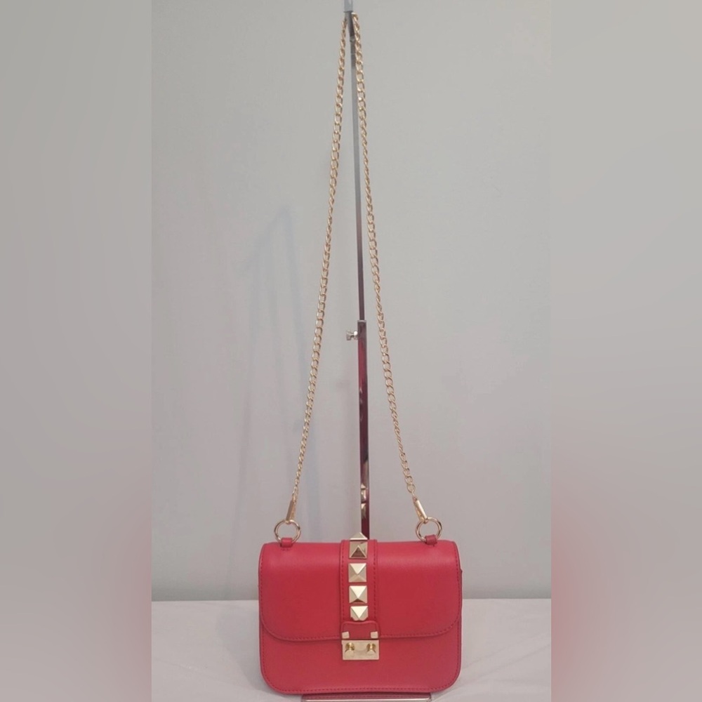 Lacattura Studded Crossbody Shoulder Bag Red Faux Leather Gold Chain Strap